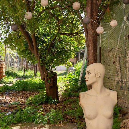 Backyard Art Studio Ханья Экстерьер фото