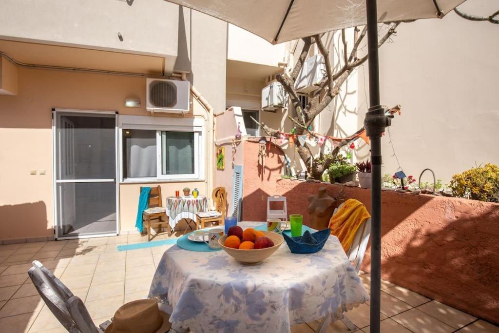 Backyard Art Studio Ханья Экстерьер фото