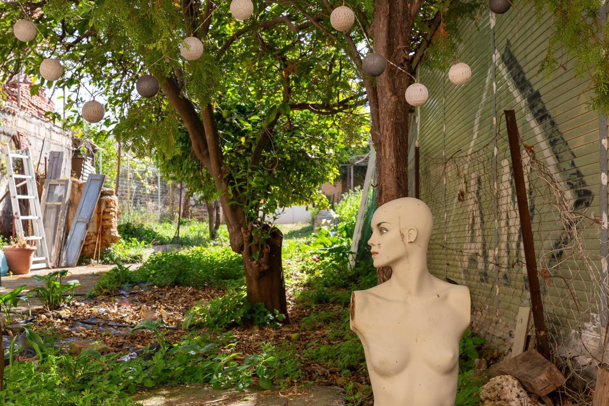 Backyard Art Studio Ханья Экстерьер фото